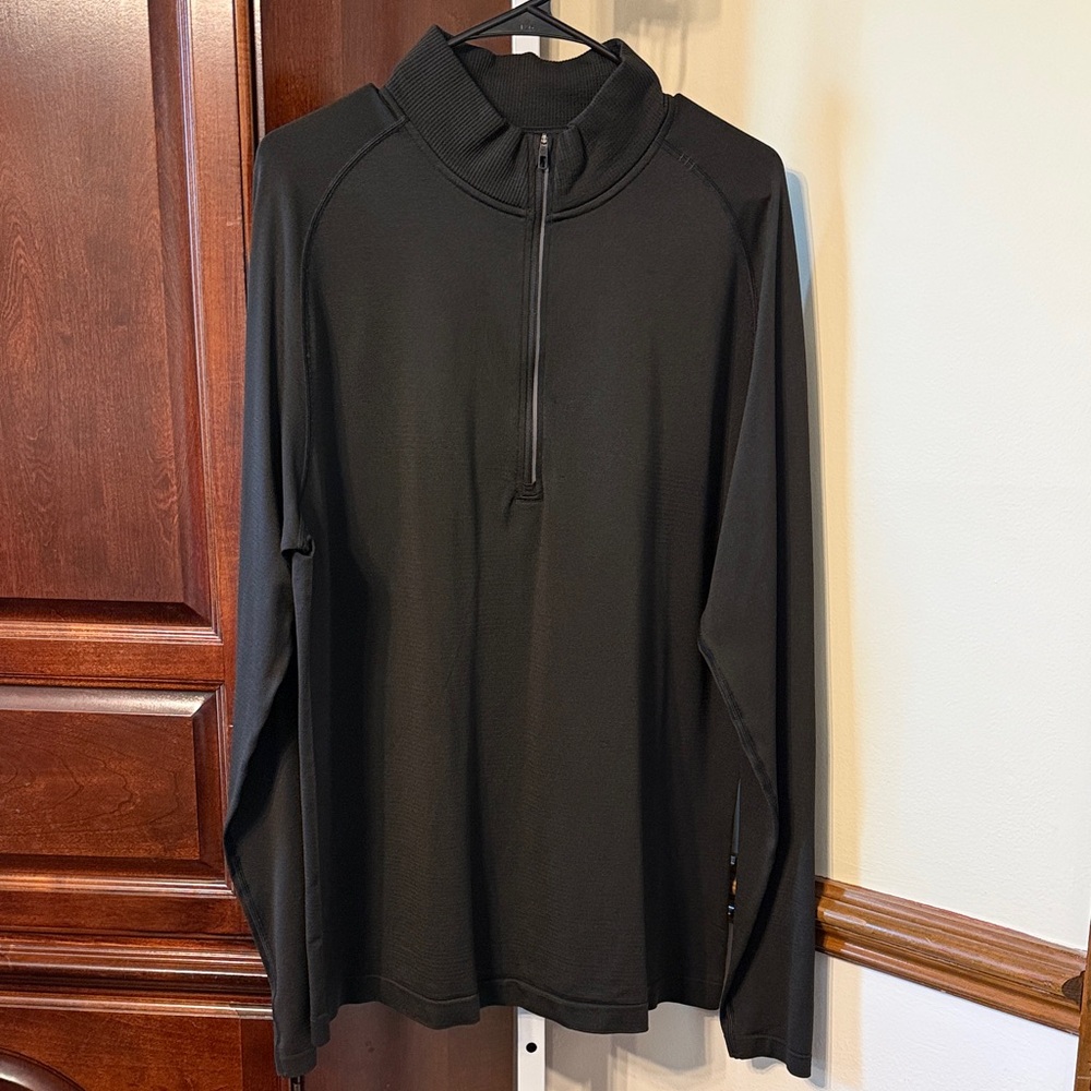 Lululemon Men’s Metal Vent Tech 1/2 Zip Training Jacket Sz XL Black Lightweight